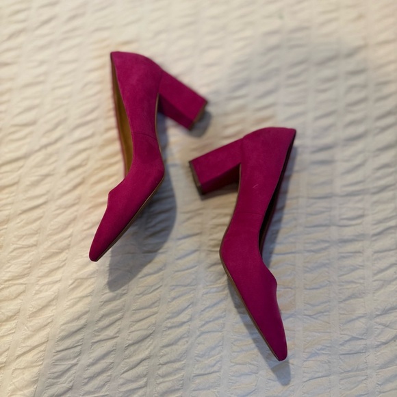 Abound Suede Audry Block Pump Heel in Fuschia - Picture 3 of 7